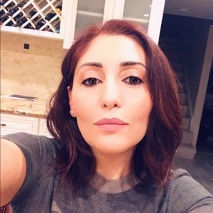 Meet your Posher, Armine